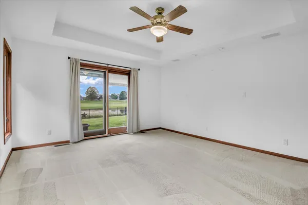 $550,000 | 3005 East Stone Creek Boulevard, Urbana, IL 61802