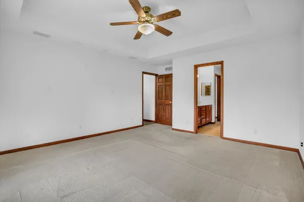 $550,000 | 3005 East Stone Creek Boulevard, Urbana, IL 61802
