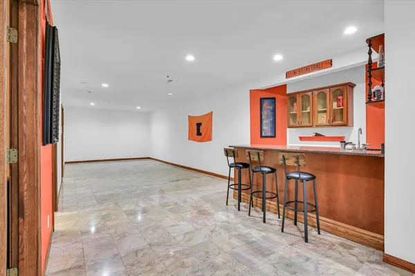 $550,000 | 3005 East Stone Creek Boulevard, Urbana, IL 61802