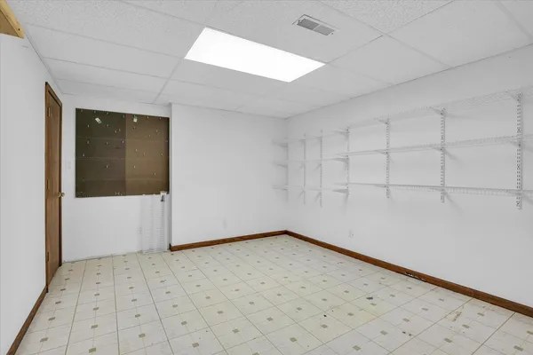 $550,000 | 3005 East Stone Creek Boulevard, Urbana, IL 61802
