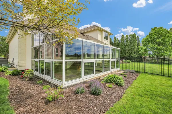 $550,000 | 3005 East Stone Creek Boulevard, Urbana, IL 61802