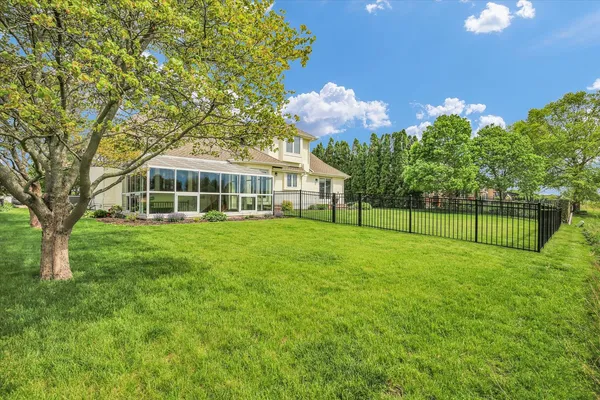 $550,000 | 3005 East Stone Creek Boulevard, Urbana, IL 61802