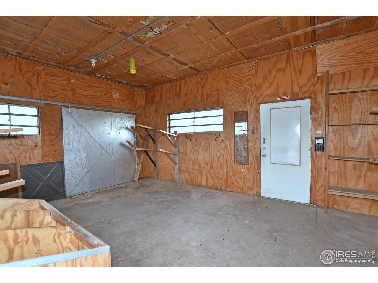 1340 North Taft Hill Road Fort Collins, CO 80521 - Photo 20 of 40 a view of an empty room