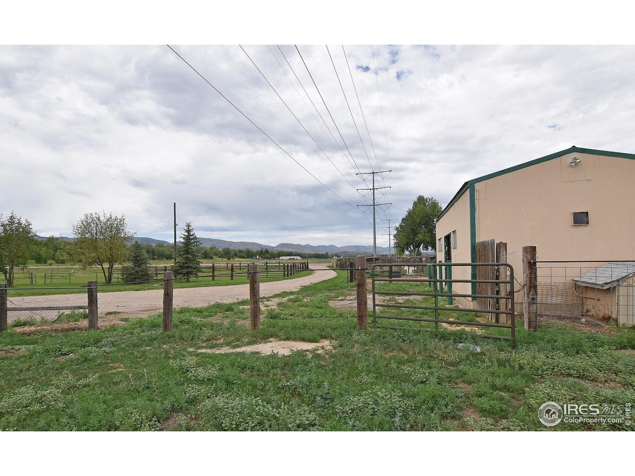 1340 North Taft Hill Road Fort Collins, CO 80521 - Photo 22 of 40 a view of an outdoor space and a yard