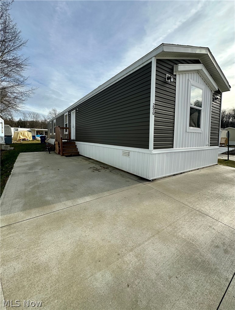 6610 Lear Nagle Road, Unit 296 North Ridgeville, OH 44039 - Photo 2 of 26 Gallery Image 2