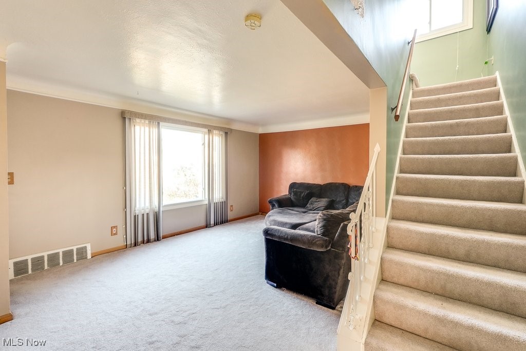 1751 Rush Road Wickliffe, OH 44092 - Photo 12 of 32 Gallery Image 12