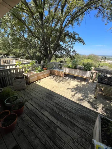 $185,000 | 300 Poker Chip, Unit 11, Horseshoe Bay, TX 78657