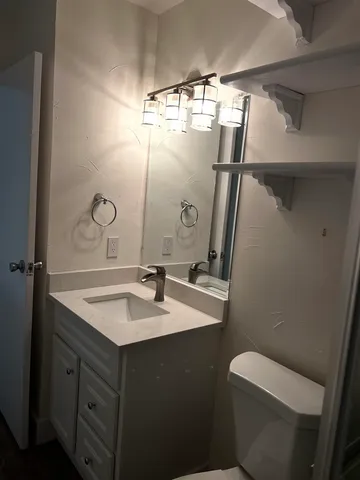 $185,000 | 300 Poker Chip, Unit 11, Horseshoe Bay, TX 78657