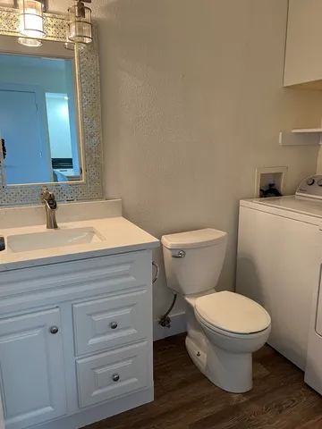 $185,000 | 300 Poker Chip, Unit 11, Horseshoe Bay, TX 78657