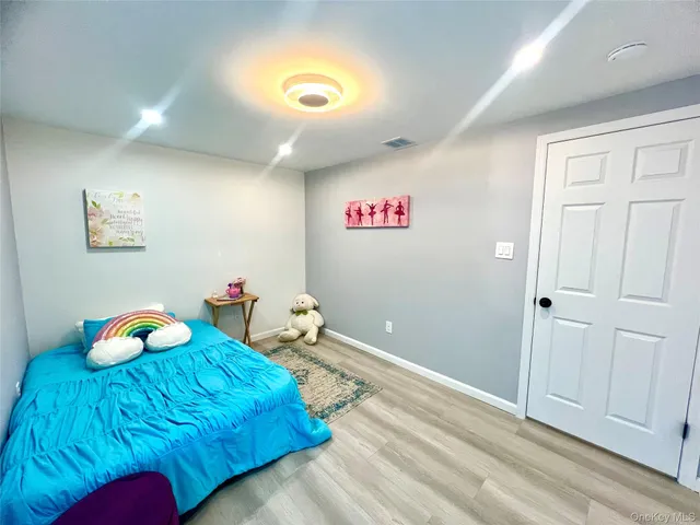 $549,000 | 17 Dunthorne Drive, Bloomingburg, NY 12721