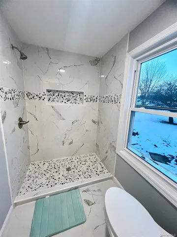 $549,000 | 17 Dunthorne Drive, Bloomingburg, NY 12721