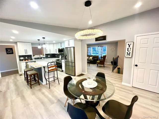 $549,000 | 17 Dunthorne Drive, Bloomingburg, NY 12721