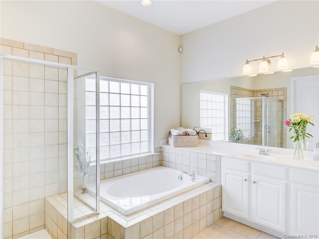 875 Treasure Court Fort Mill, SC 29708 - Photo 23 of 40 Gallery Image 23
