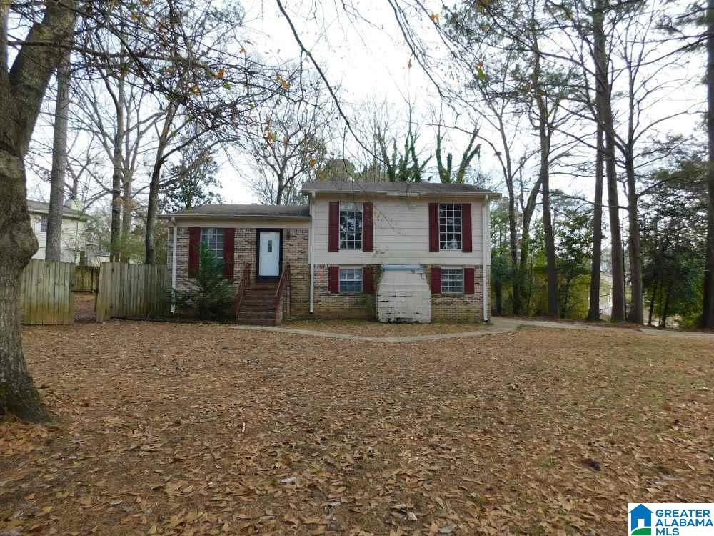 207 Connie Street Alabaster, AL 35007 - Photo 3 of 28