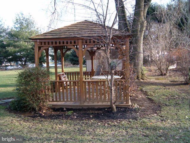 146 Owl Hill Road Lititz, PA 17543 - Photo 3 of 4
