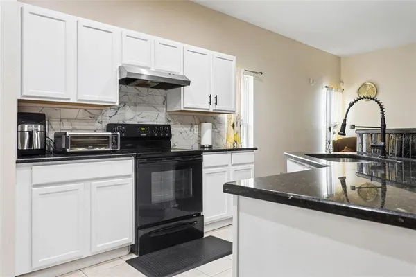 $375,000 | 2925 Banyan Hill Lane, Land O' Lakes, FL 34639