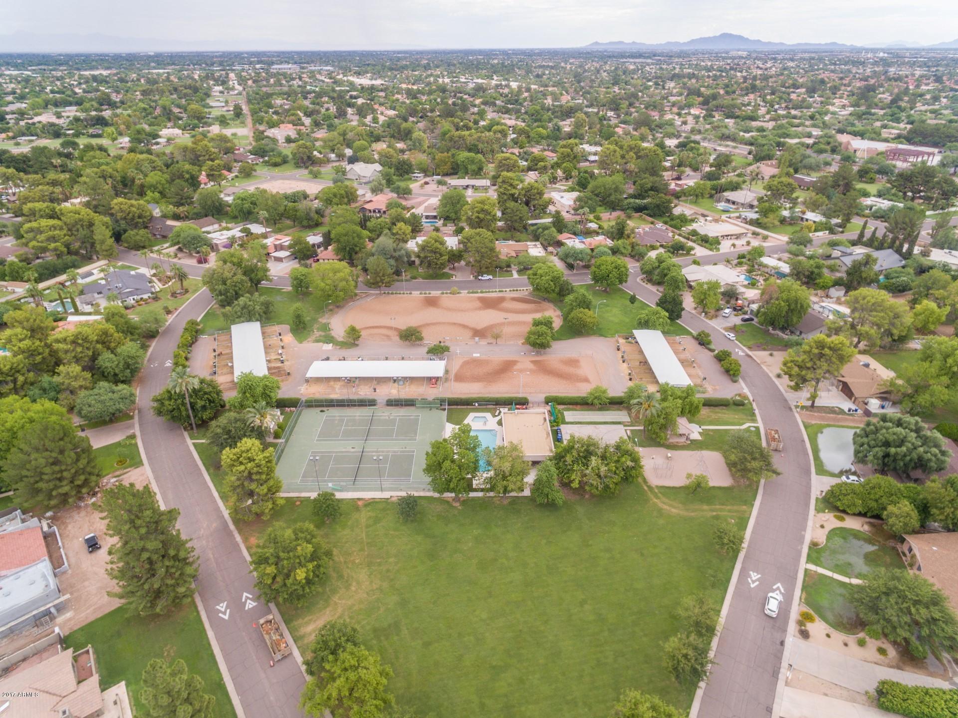 1068 East El Freda Road Tempe, AZ 85284 - Photo 105 of 124 0046-El Freda (46)