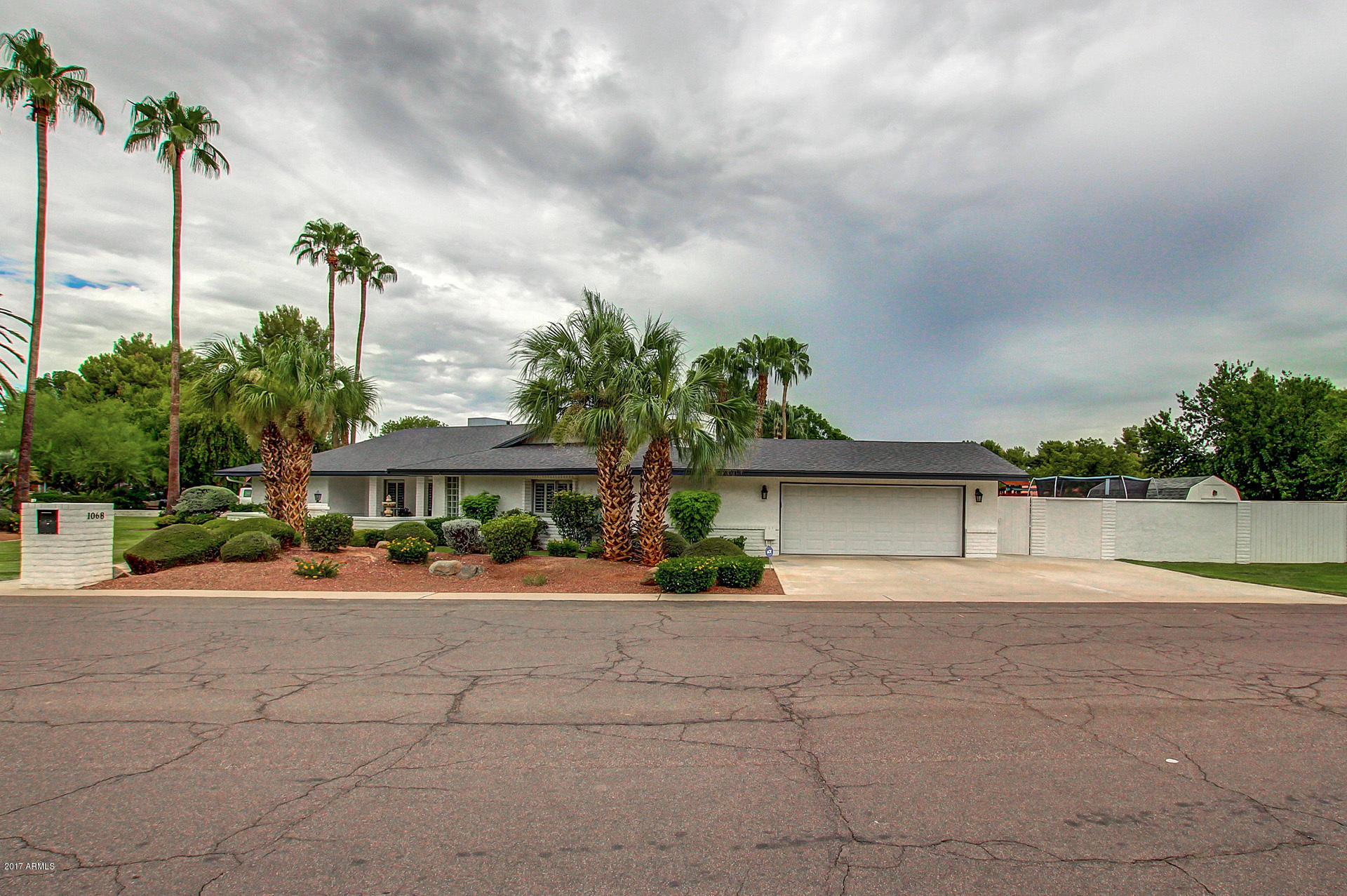1068 East El Freda Road Tempe, AZ 85284 - Photo 110 of 124 0052-El Freda (2)