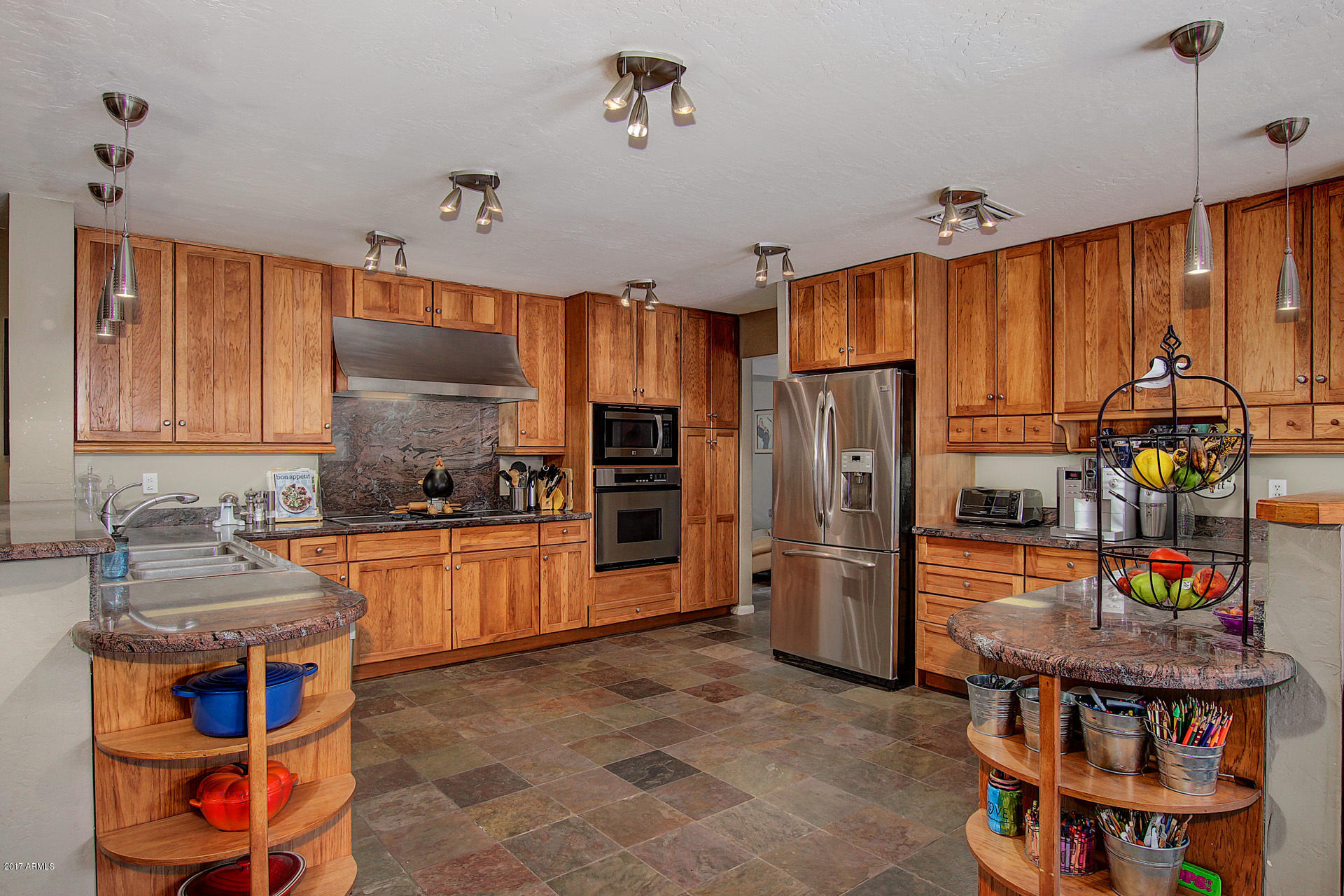 1068 East El Freda Road Tempe, AZ 85284 - Photo 14 of 124 0068-El Freda (18)