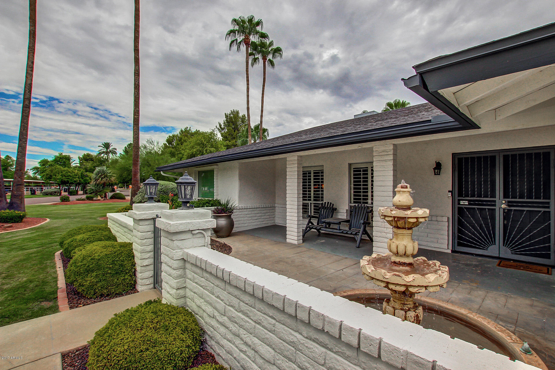 1068 East El Freda Road Tempe, AZ 85284 - Photo 3 of 124 0056-El Freda (7)