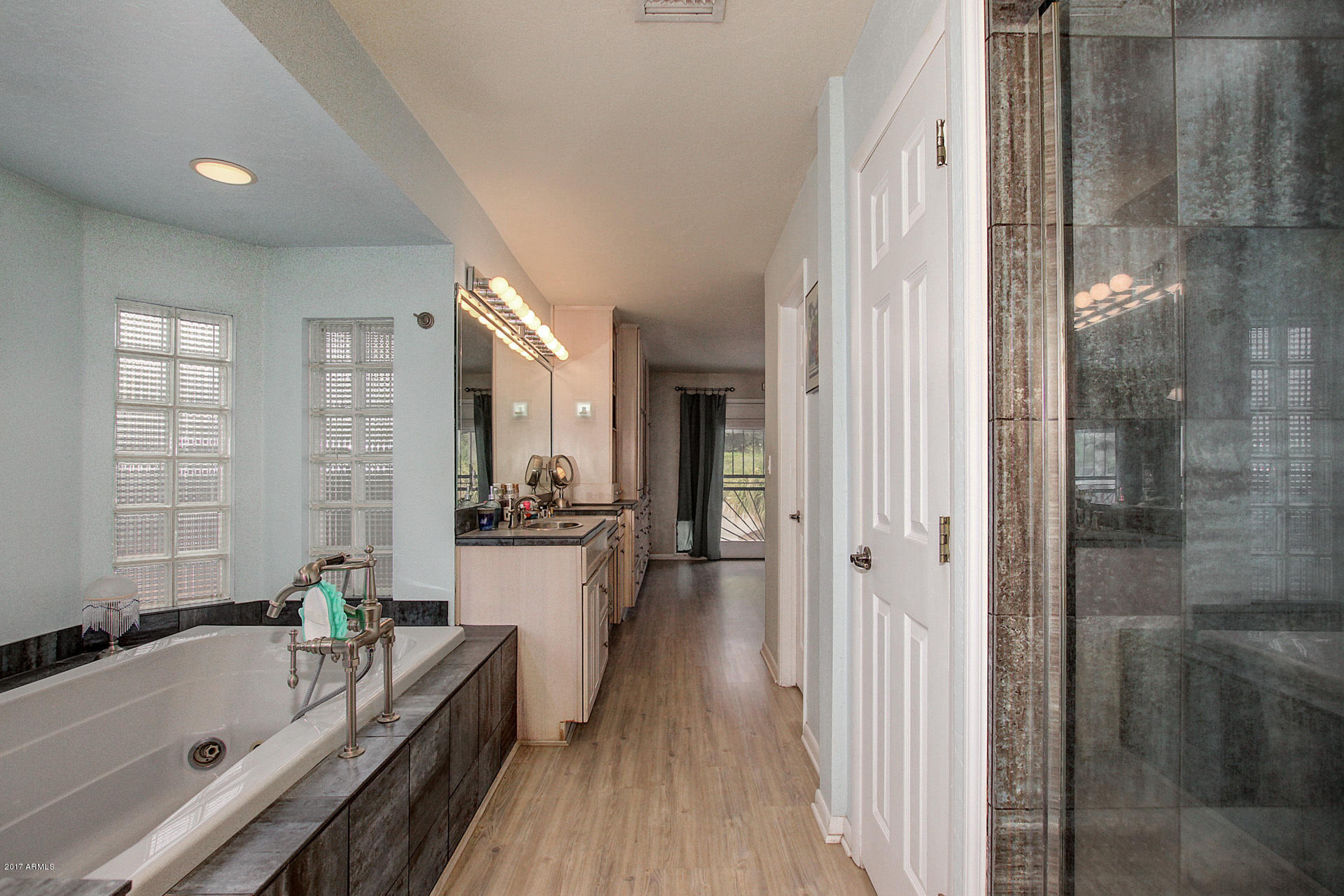 1068 East El Freda Road Tempe, AZ 85284 - Photo 41 of 124 0096-El Freda (46)
