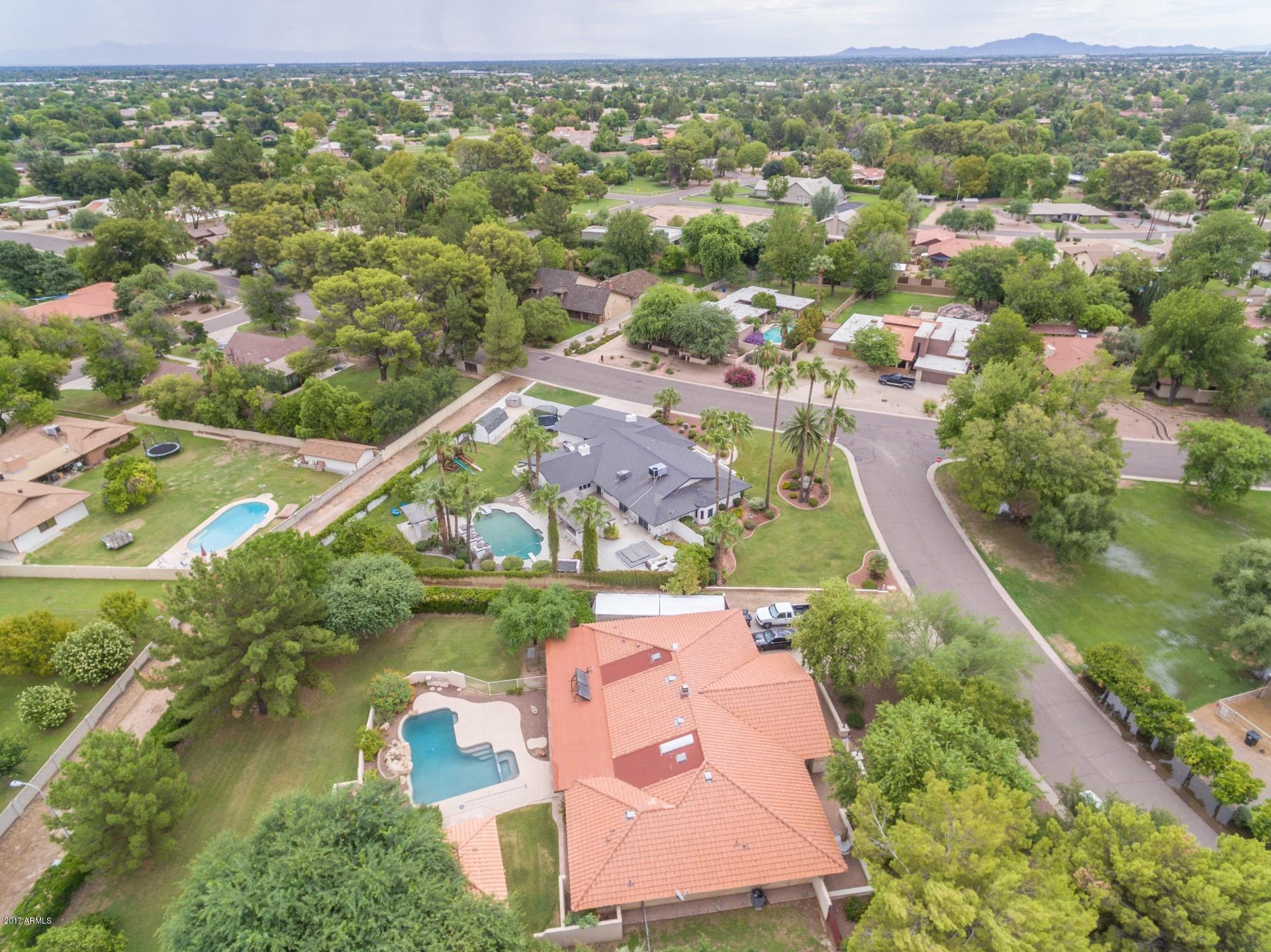 1068 East El Freda Road Tempe, AZ 85284 - Photo 84 of 124 0025-El Freda (25)