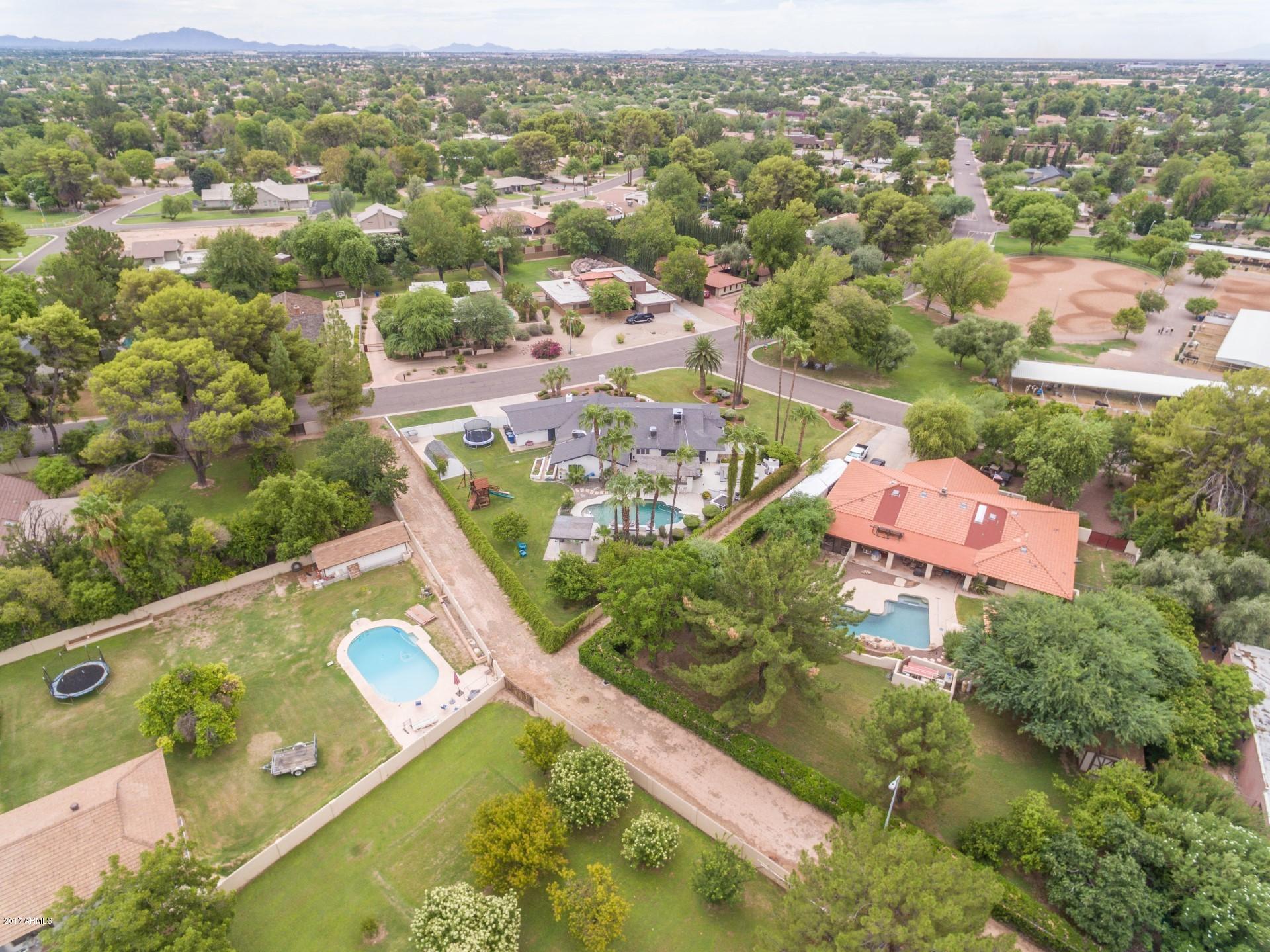 1068 East El Freda Road Tempe, AZ 85284 - Photo 86 of 124 0027-El Freda (27)