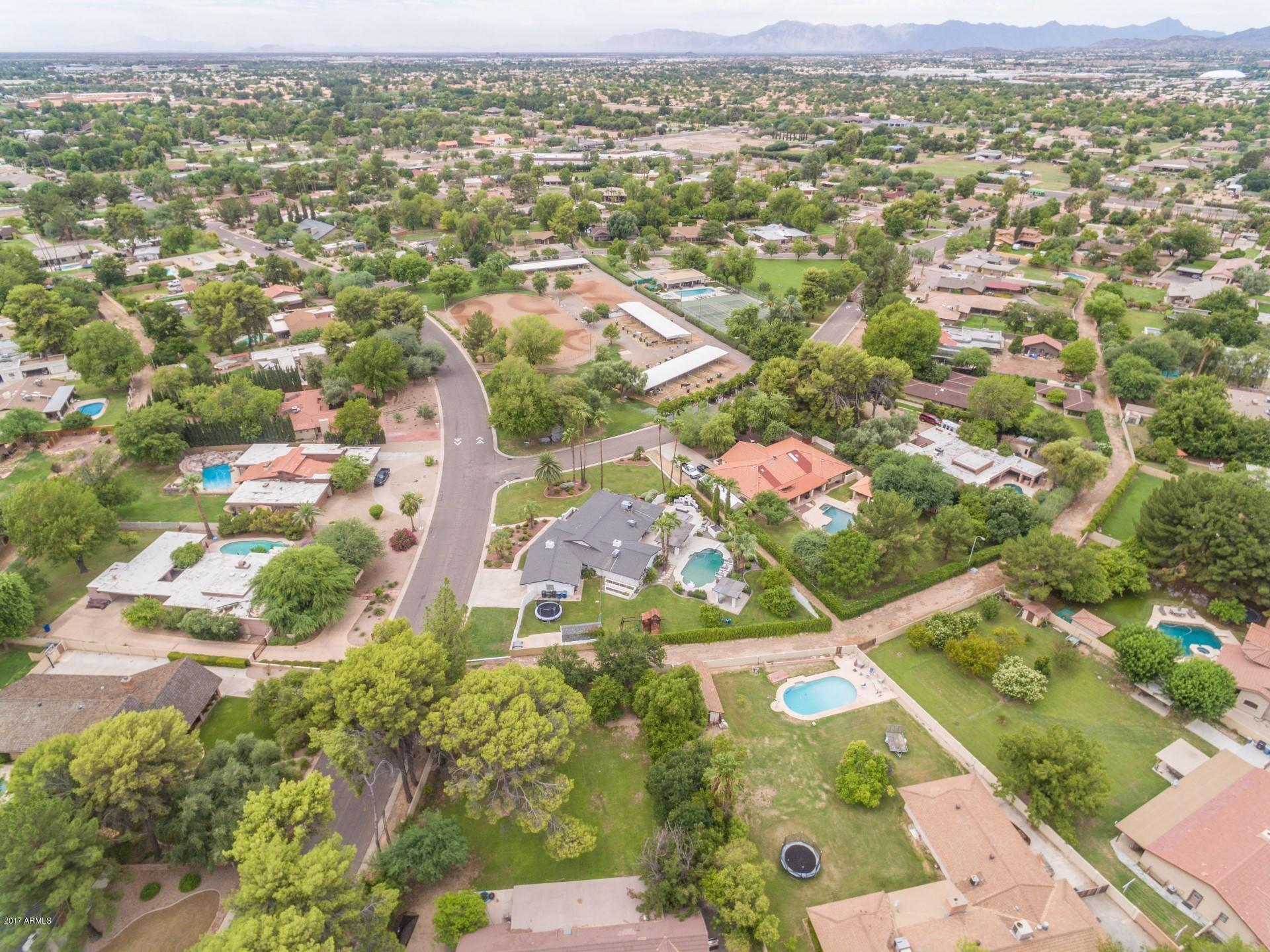 1068 East El Freda Road Tempe, AZ 85284 - Photo 90 of 124 0031-El Freda (31)