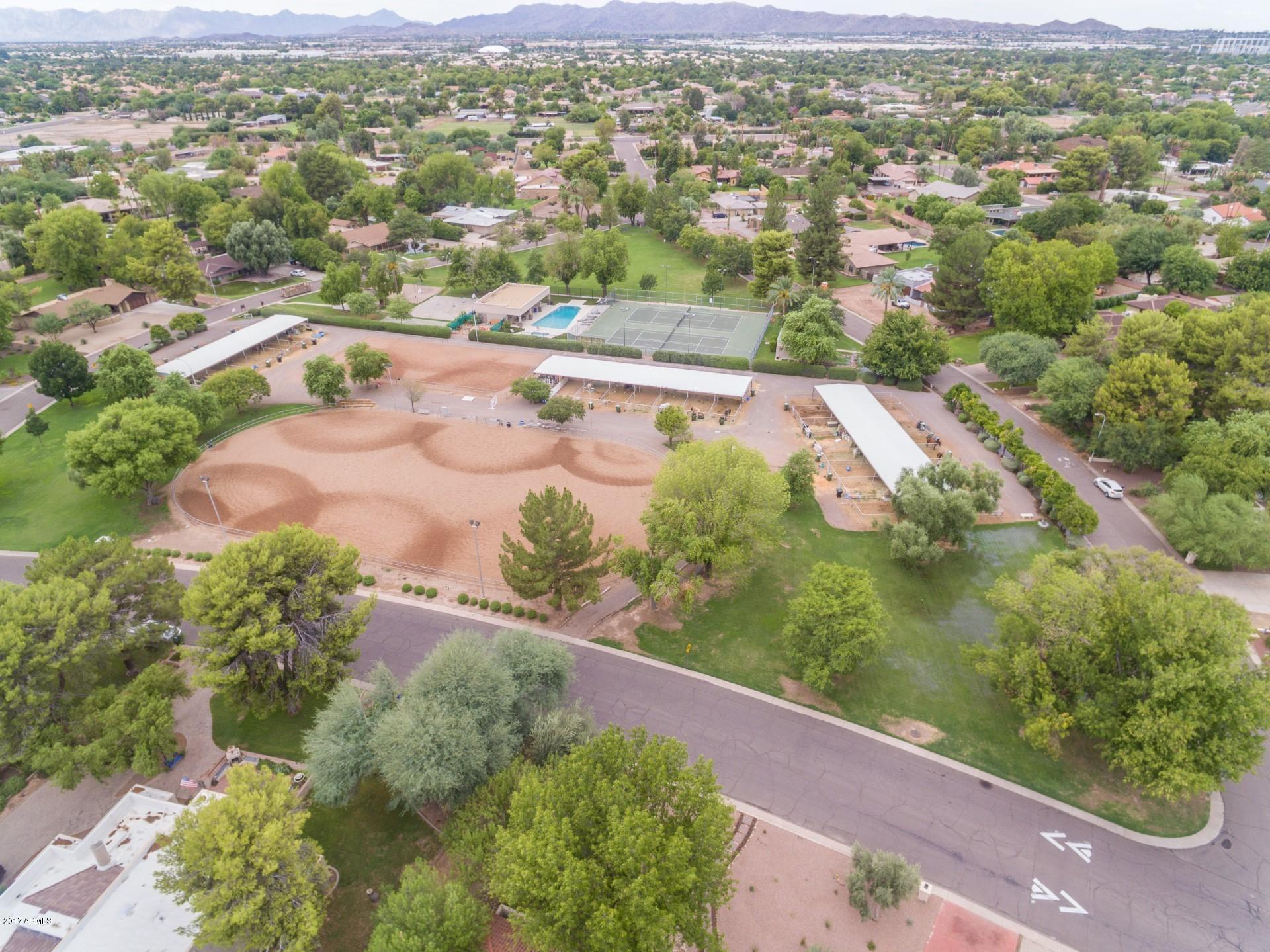 1068 East El Freda Road Tempe, AZ 85284 - Photo 93 of 124 0034-El Freda (35)
