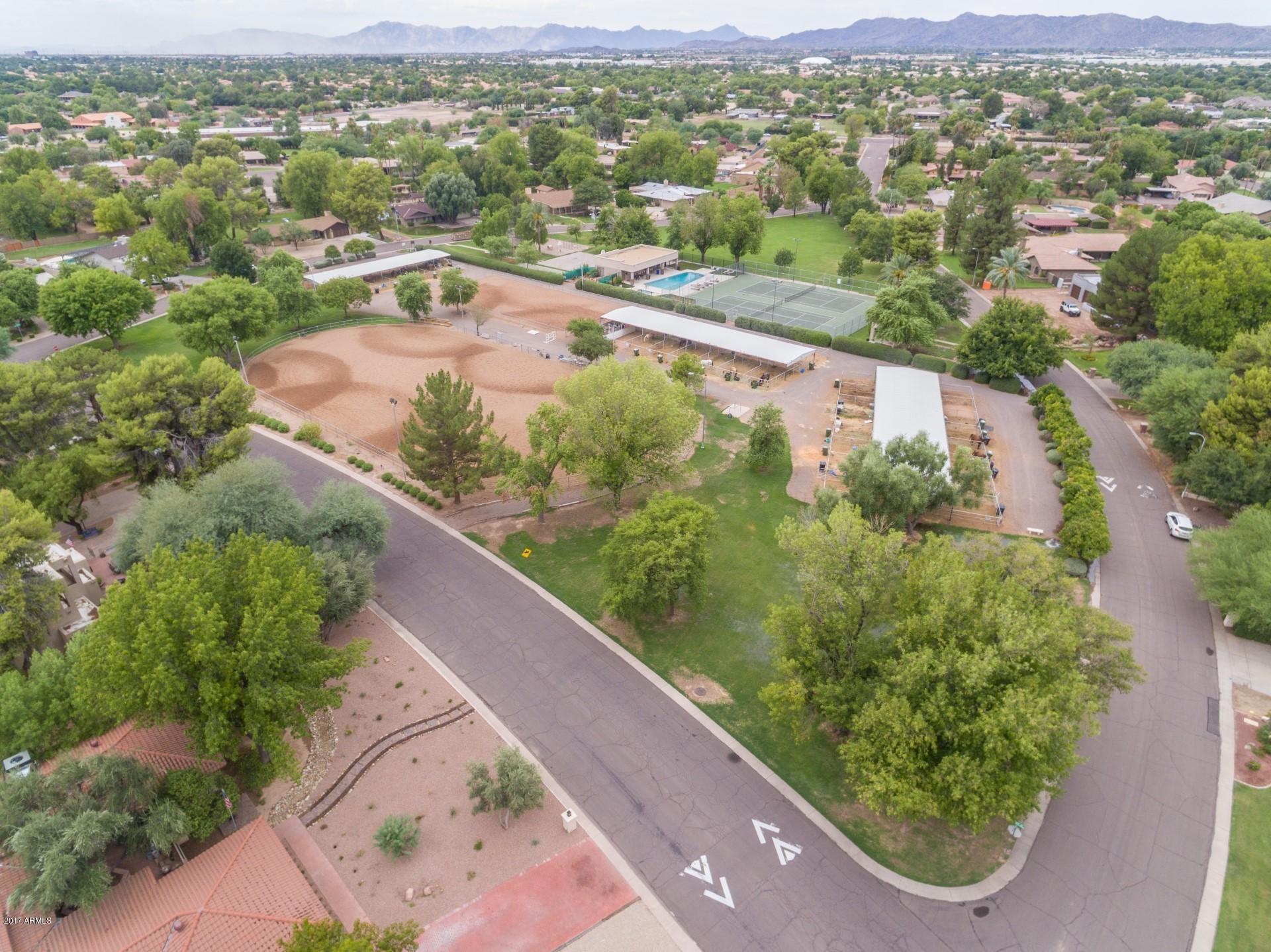 1068 East El Freda Road Tempe, AZ 85284 - Photo 94 of 124 0035-El Freda (34)