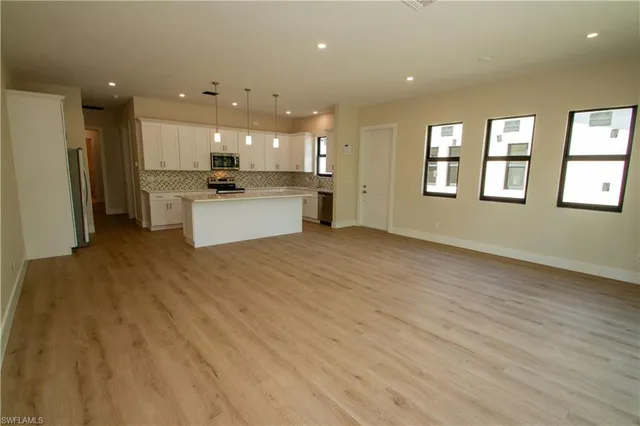 $2,750 | 5826 Jasper Way, Unit 101, Naples, FL 34112