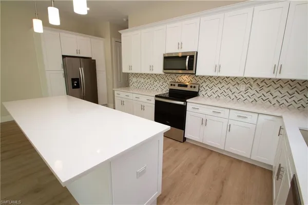 $2,495 | 5826 Jasper Way, Unit 101, Naples, FL 34112