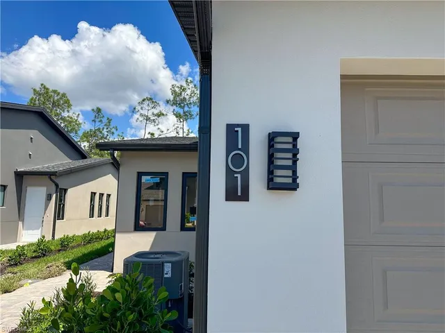 $2,750 | 5826 Jasper Way, Unit 101, Naples, FL 34112