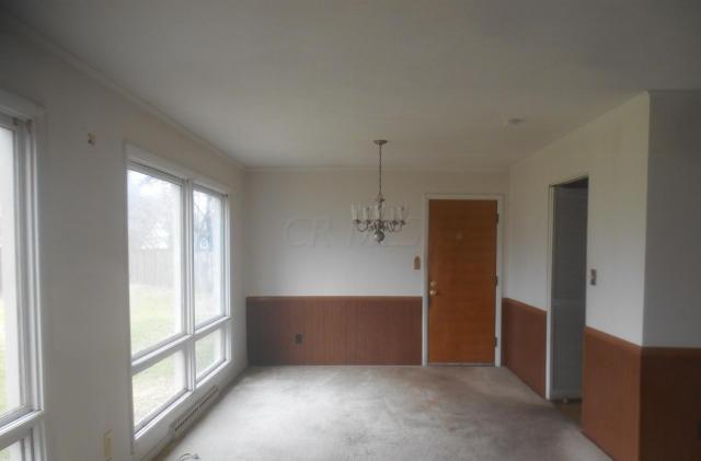 835 Enfield Road Columbus, OH 43209 - Photo 3 of 13