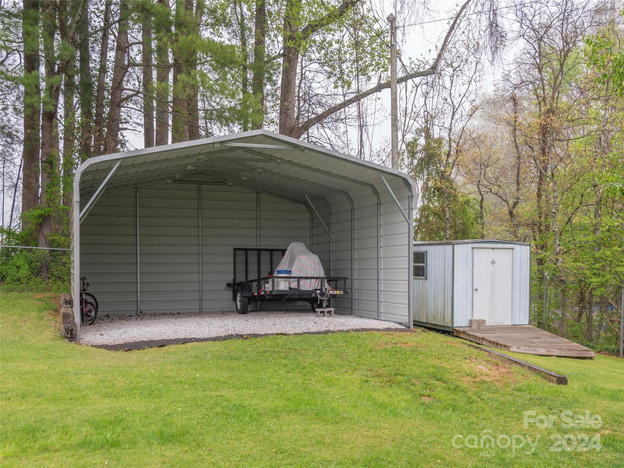 341 Dale Road Spruce Pine, NC 28777 - Photo 15 of 18 Gallery Image 15
