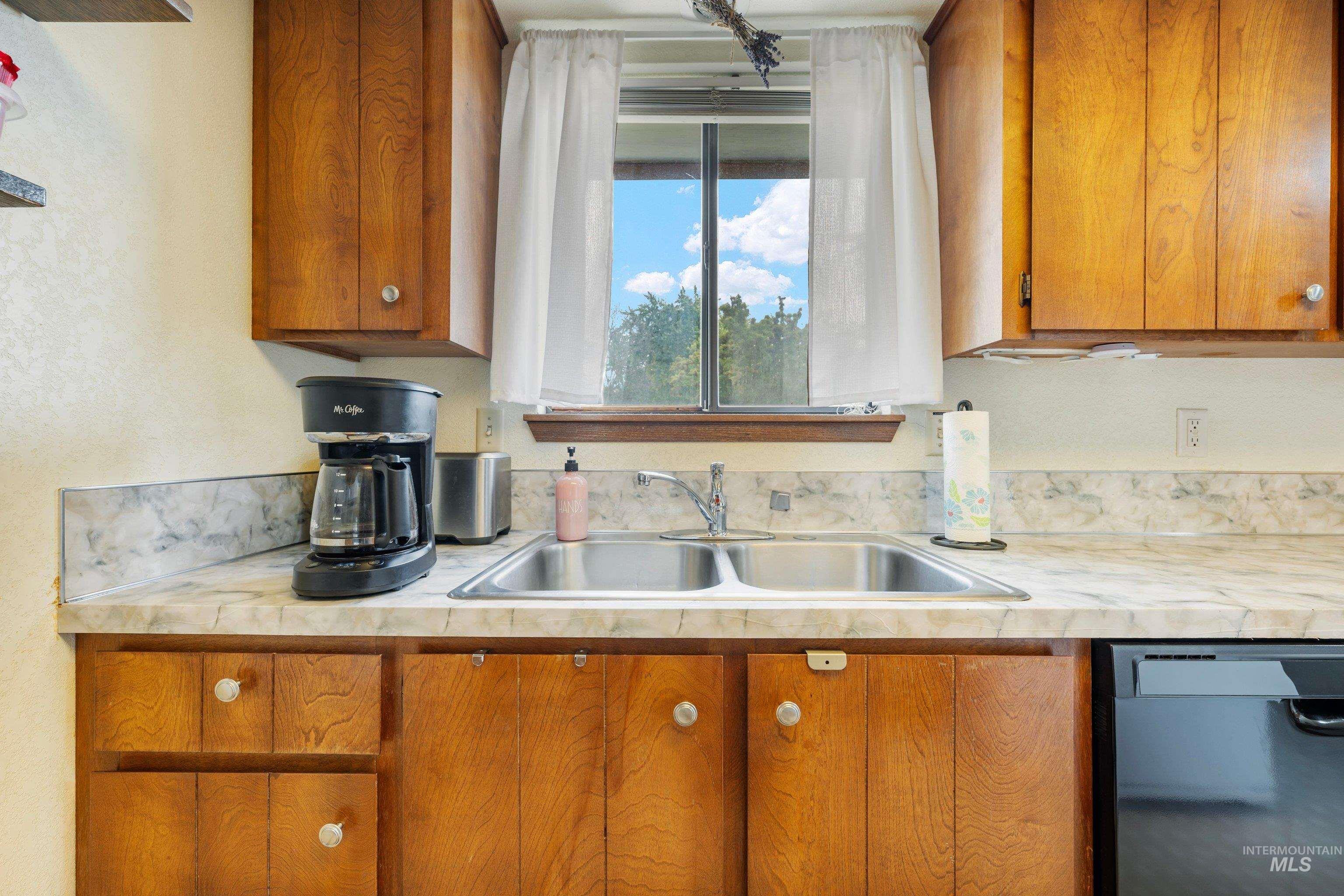 9032 West Inca Court Boise, ID 83709 - Photo 9 of 29