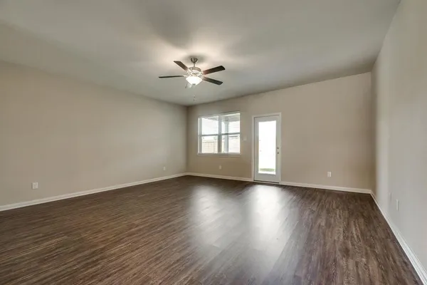 $2,225 | 5413 Songbird Trail, Denton, TX 76207