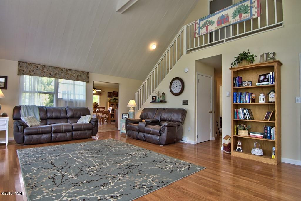 182 North Smith Road Waymart, PA 18472 - Photo 9 of 51