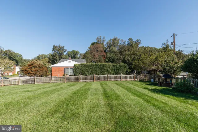 $3,000 | 228 Quaker Ridge Road, Lutherville-Timonium, MD 21093