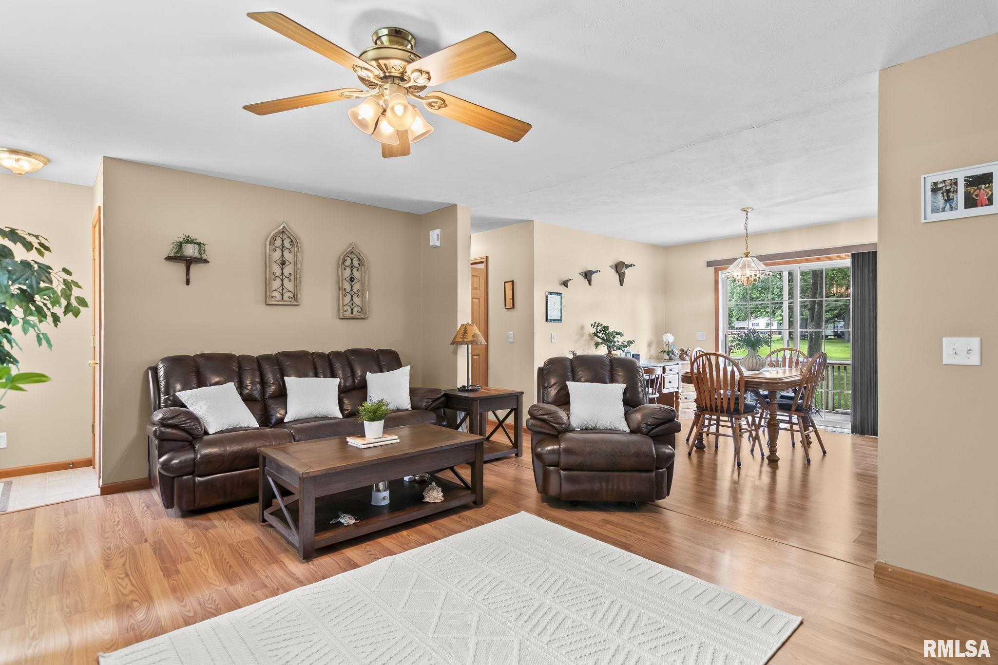 6175 Crows Mill Lane Springfield, IL 62712 - Photo 6 of 34