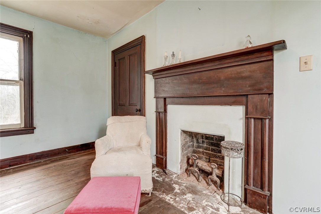 4625 Walton Road Louisa, VA 23093 - Photo 34 of 50 a living room with a fireplace