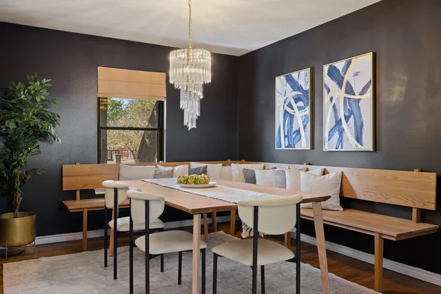 $675,000 | 2008 Matthews Lane, Austin, TX 78745