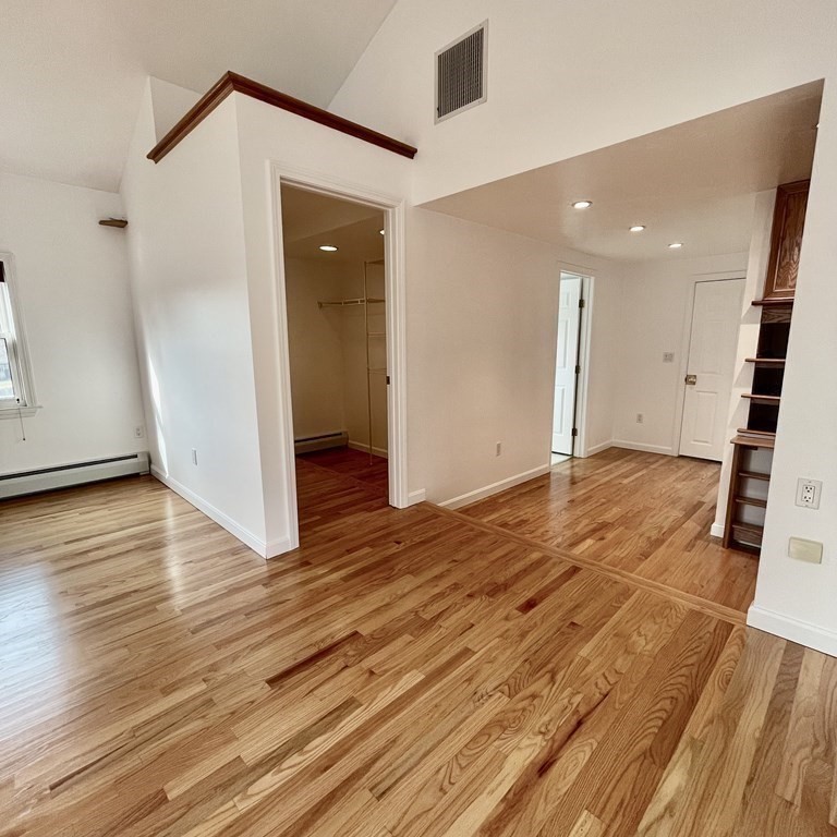 134 Ravenswood Road Waltham, MA 02453 - Photo 18 of 28 Gallery Image 18