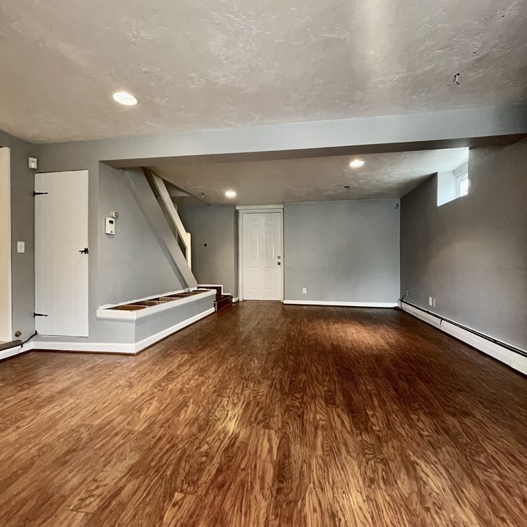 134 Ravenswood Road Waltham, MA 02453 - Photo 25 of 28 Gallery Image 25