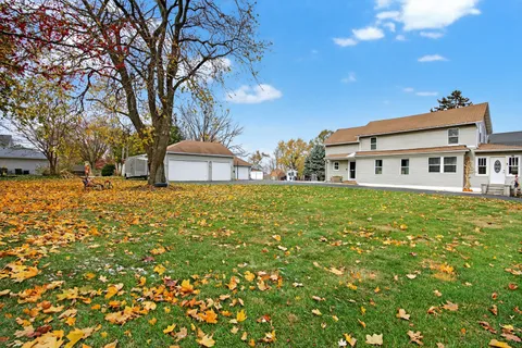 162 Park Street, Hampshire, IL 60140