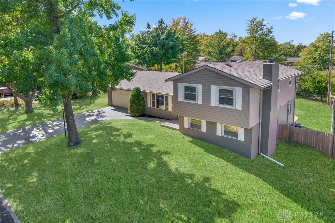 6167 Carnation Road Dayton, OH 45449 - Photo 4 of 52 Gallery Image 4