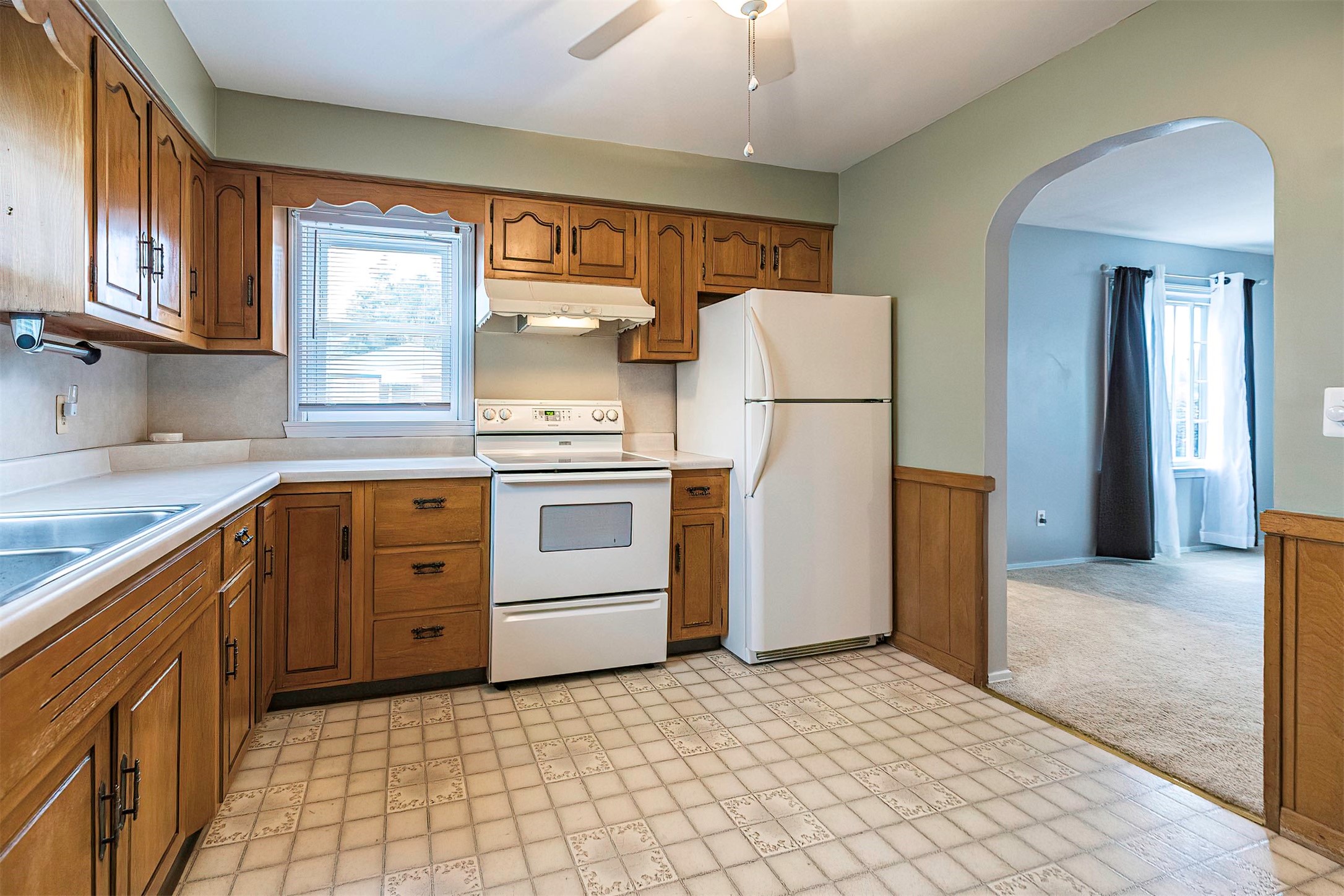 1415 Cold Spring Drive Erie, PA 16508 - Photo 5 of 43 Gallery Image 5