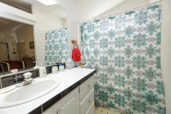 $2,100,000 | 30444 E Highway, Farmington, CA 95230