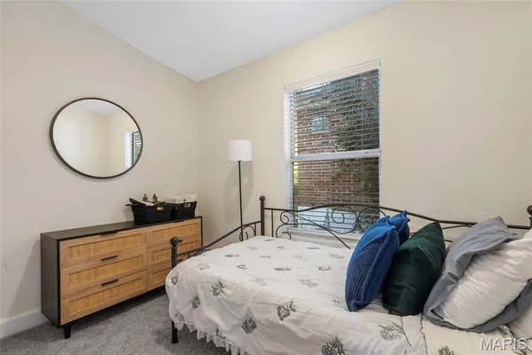 $1,850 | 330 Lithia Avenue, St. Louis, MO 63119