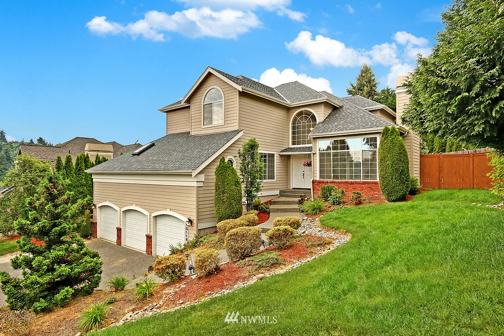 10116 Northeast 155th Street Bothell, WA 98011 - Photo 1 of 17 Gallery Image 1